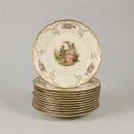 1738 8598 SMALL PLATES